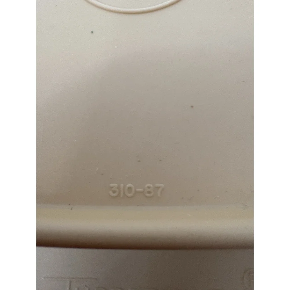 Vintage TUPPERWARE 2 Blue Pastel Freezer Squares 311-61, 312-9 w/Lids 310-87